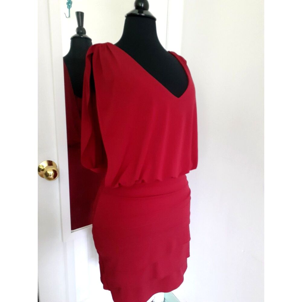 Laundry by Shelli Segal Dress 2 NWT